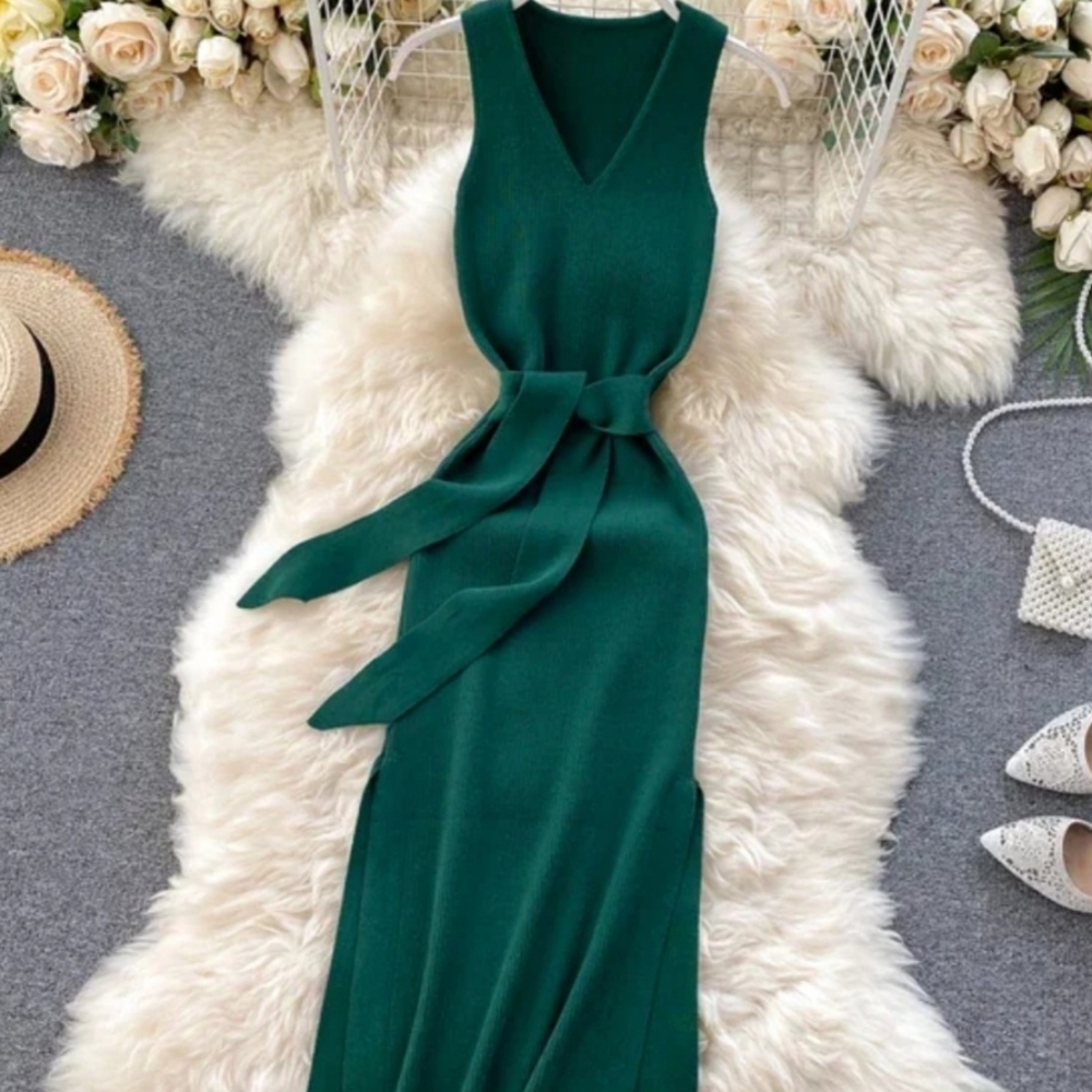 Elegant midi dress